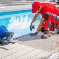 http://Pool%20&%20Hot%20Tub%20Service