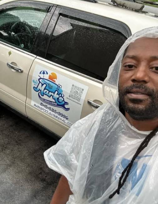 http://Marks%20Pool%20Service%20And%20Repair
